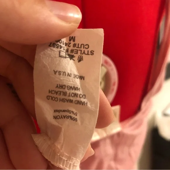 2 FOR $20 Y2K Pink Tank Top With 3D Flowers And Rhinestone Beaded Embellishments - Picture 10 of 10